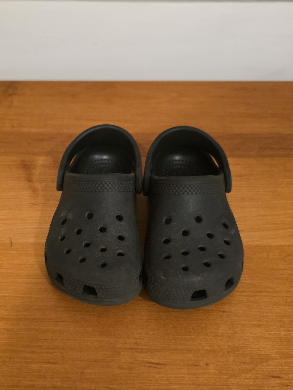 CROCS Classic Clogs Black Size Toddler C8